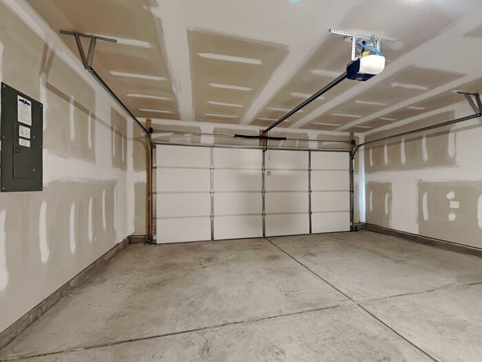 Building Photo - 306 Crooked Pne Ct