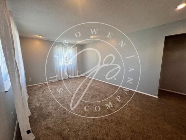Building Photo - Beautiful 3 Bedroom ranch in Maumee.