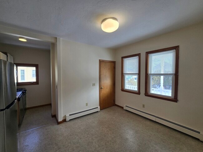 Building Photo - 17 Grafton St