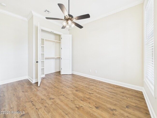 Building Photo - 104 Carriage Lakes Dr
