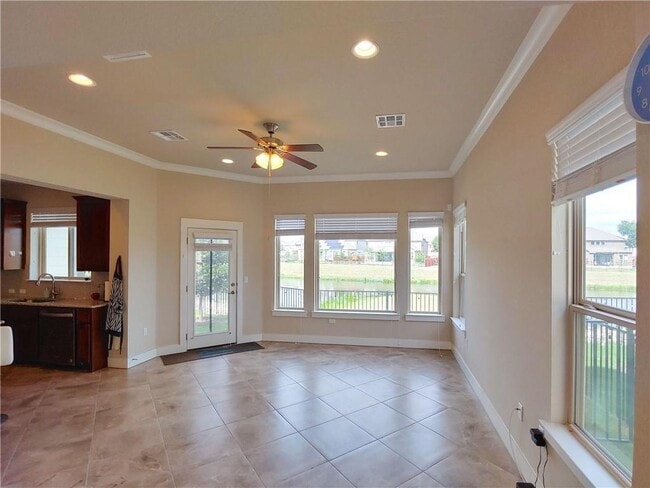 Building Photo - 9303 McKnight Lp