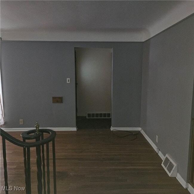 Building Photo - 13710 Rybak Ave