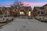 Building Photo - This beautifully updated 3-bedroom, 1-bath single-family home is ready for move-in!