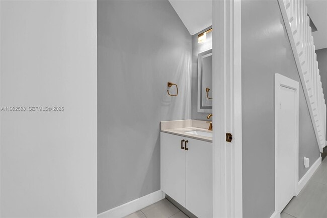 Building Photo - 358 SW 122nd Ave