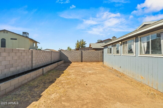 Building Photo - 4438 N 84th Ln