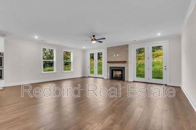 Building Photo - 911 Heatherfield Ln