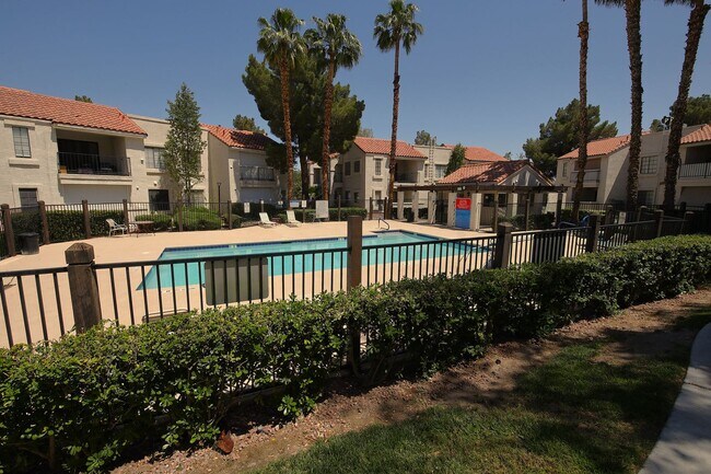 Building Photo - SOUTHWEST - LAS CASITAS CONDO