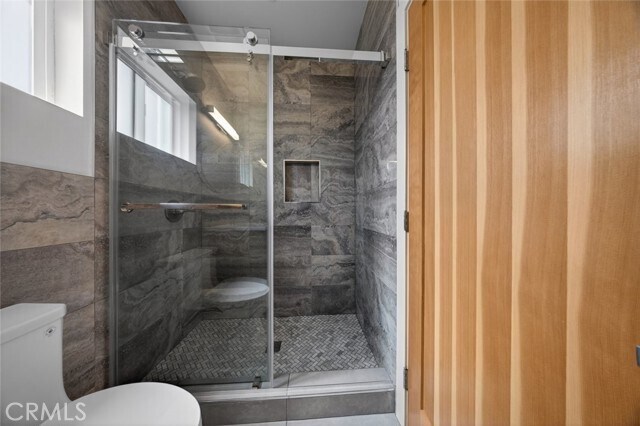 Building Photo - 8334 Calvin Ave