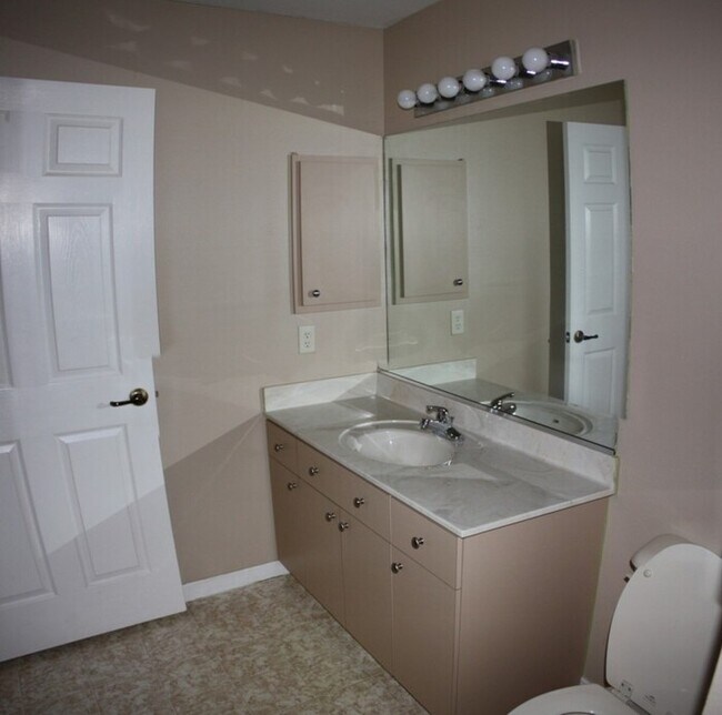 Building Photo - 13238 SW 29 CIR