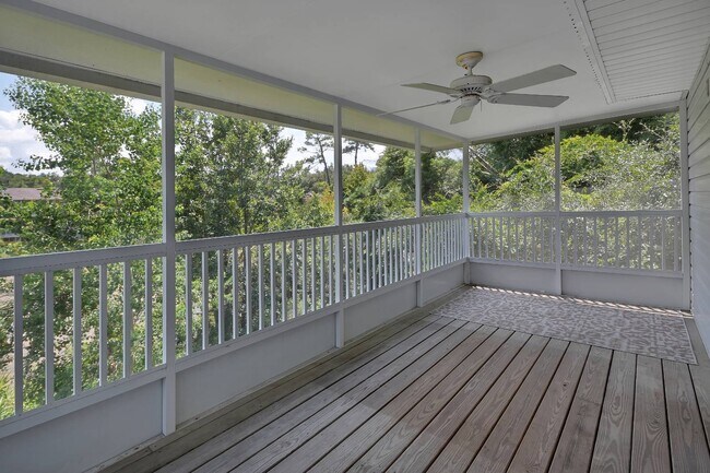 Building Photo - 748 Old Treeline Trail