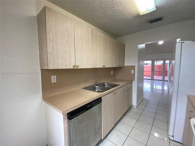 Building Photo - 13759 SW 49th St