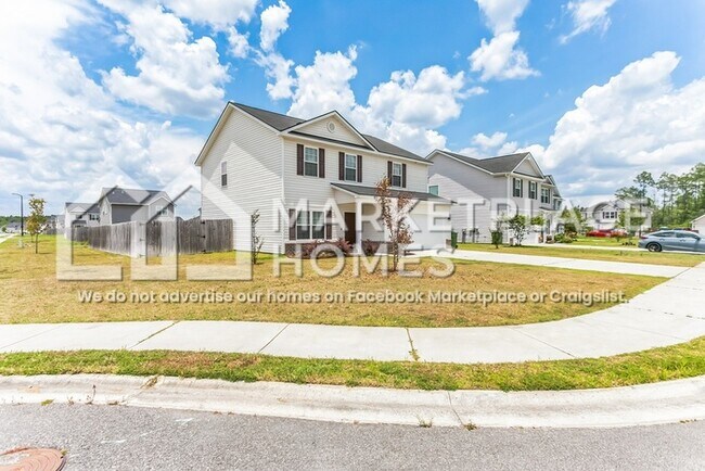 Building Photo - 1012 Sweetbay Ct