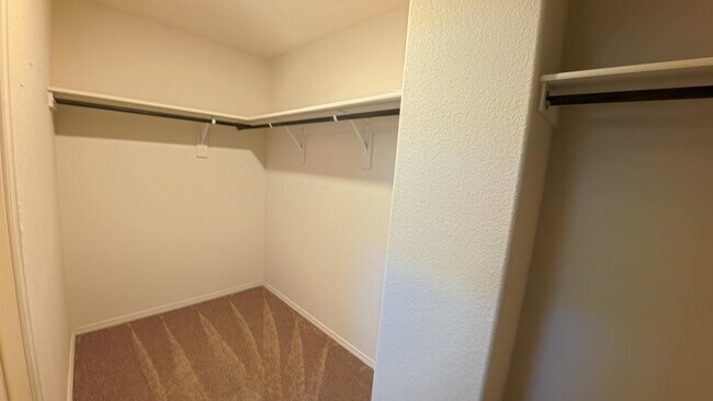 Building Photo - 17 Parador Ct