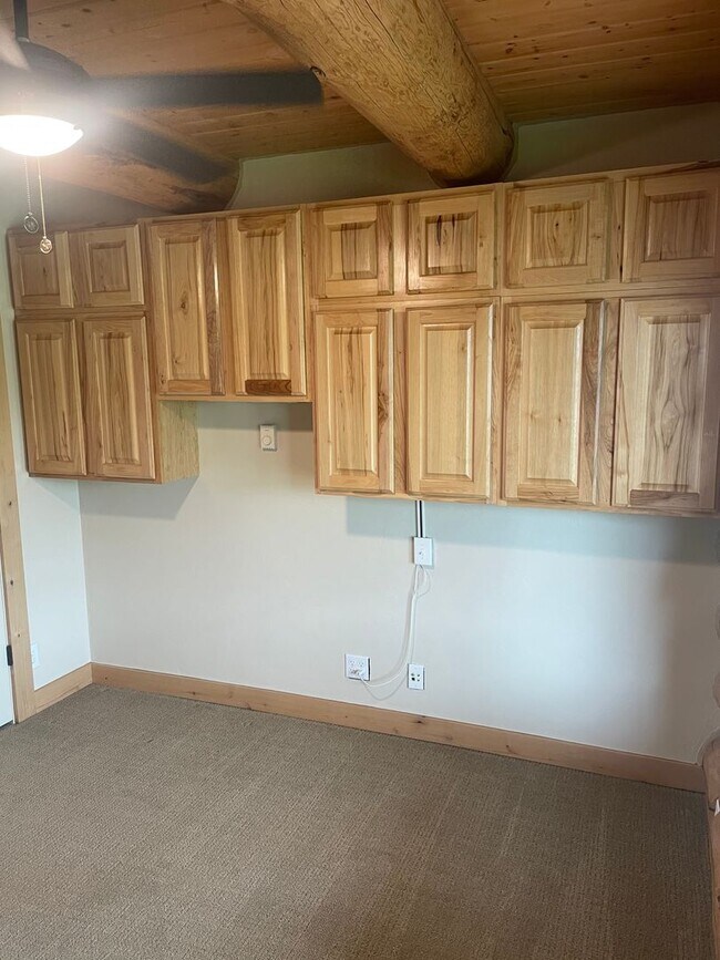 Building Photo - Charming Log Home For Rent with Large Shop & Spacious Yard