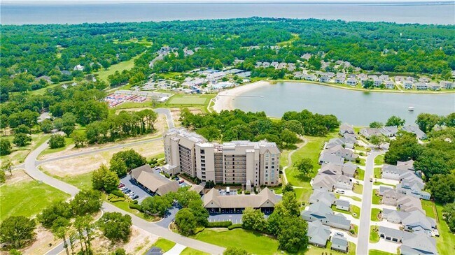 Building Photo - 18269 Colony Dr Dr