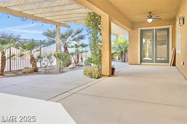 Building Photo - 2117 Thames View St