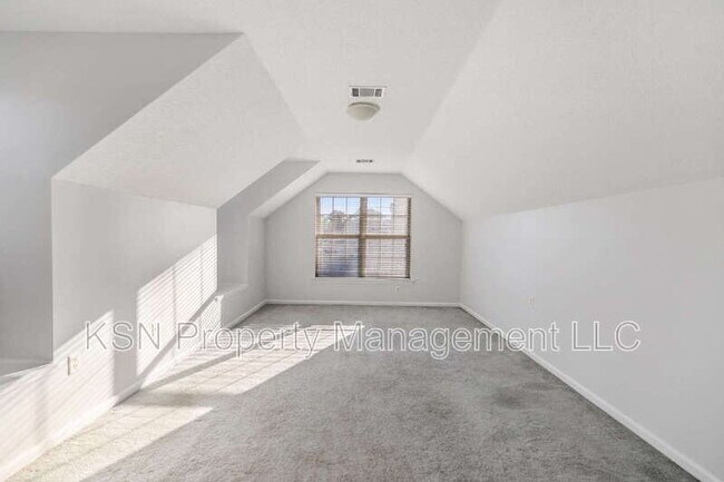 Building Photo - 123 Salt Landing Cir