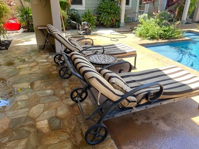 Building Photo - SOUTH MAUI BEAUTIFUL HOME WITH POOL IN MOANA ESTATES --