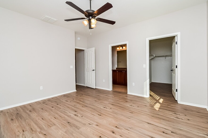 Building Photo - 8351 W Screech Owl Dr