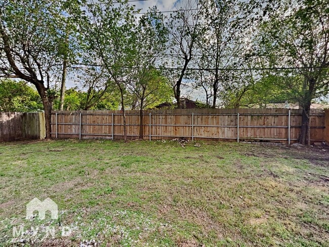Building Photo - 6112 Birchhill Rd