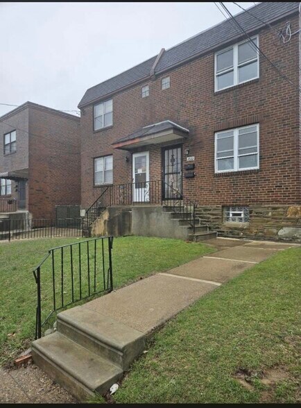 Building Photo - 1822 Rhawn St