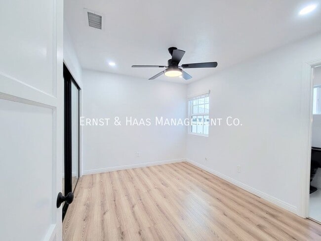Building Photo - 5019 Ashworth St