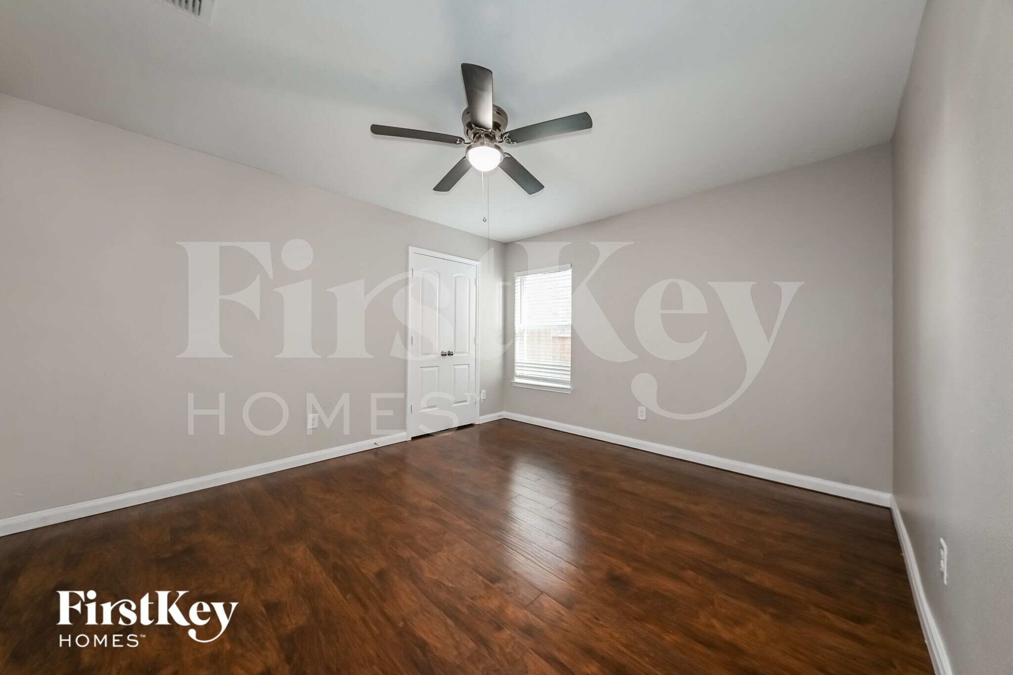 Building Photo - 2029 Cone Flower Dr