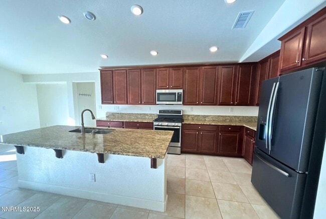 Building Photo - 7635 Souverain Ln