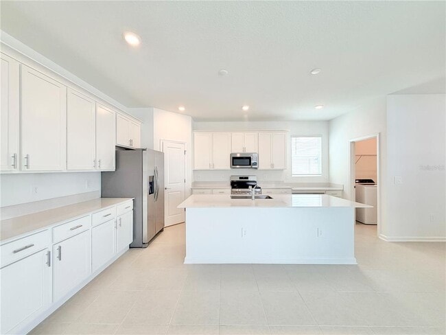 Building Photo - 6089 Meditation Dr