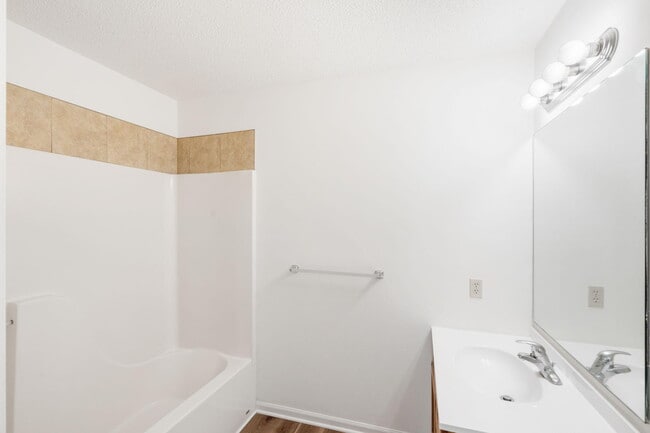 Building Photo - 4412 Cheryl Ct