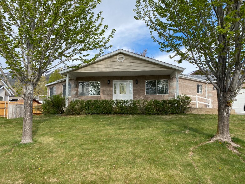 Primary Photo - 2265 S Linda Wy