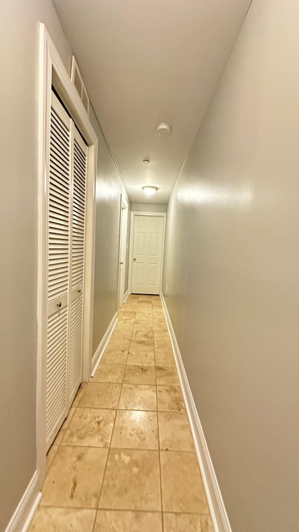 Building Photo - 1402 Willington St