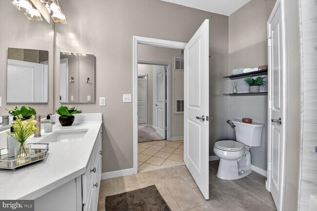 Building Photo - 8045 Newell St