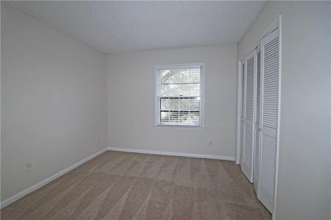 Building Photo - 226 Triumph Dr NW