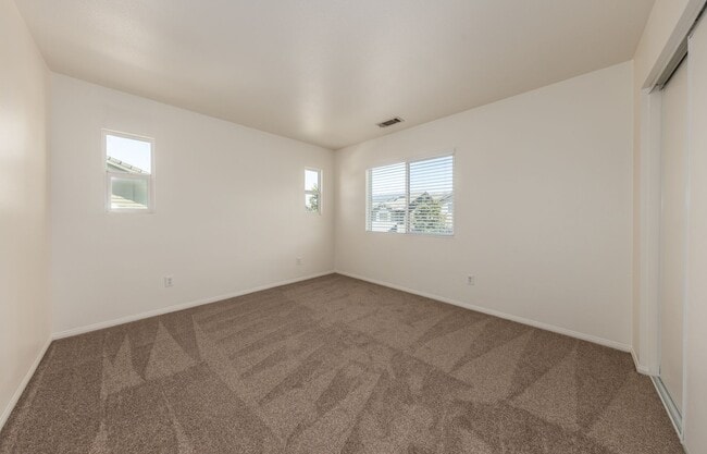 Building Photo - Two Story in Yucaipa