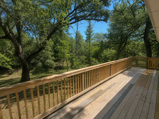 Building Photo - Stunning Riverfront 3BR/2BA Home on the Scenic Withlacoochee River!