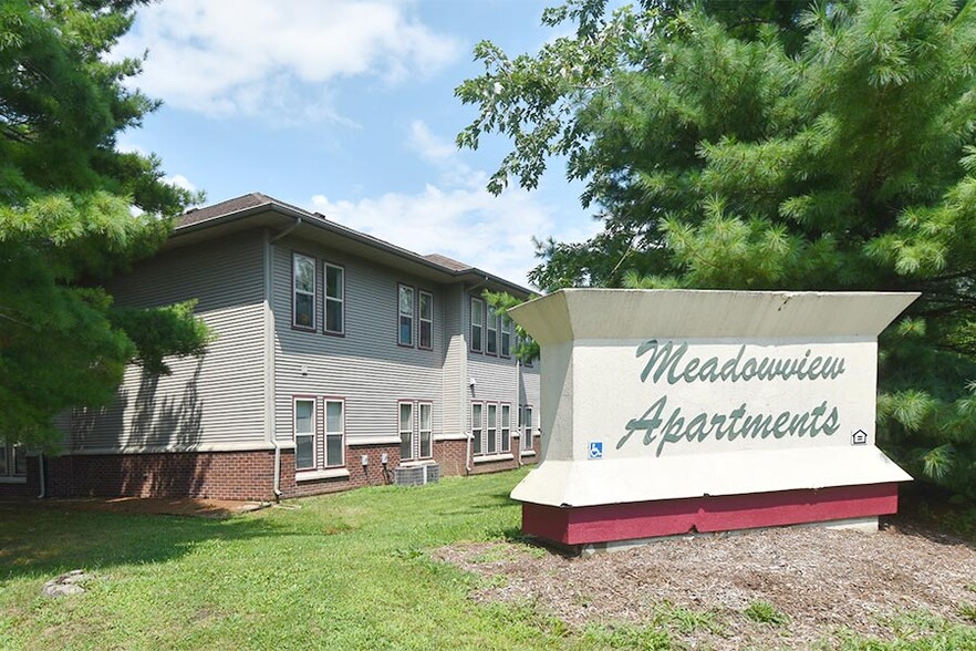 Building Photo - Meadowview Apartments - Mahomet