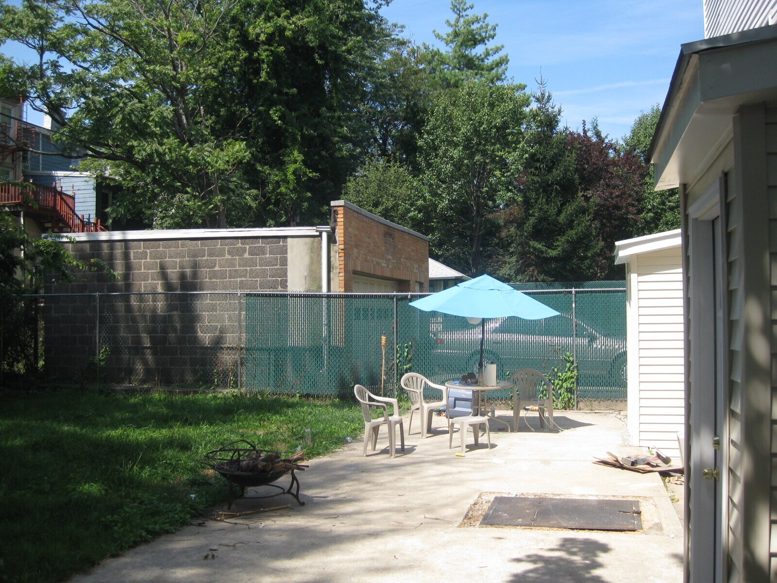 Building Photo - 31 Emory St