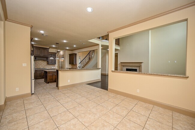 Building Photo - 5327 Sloan Falls Ct