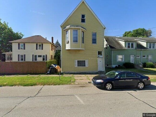 Primary Photo - 1122 16th Ave