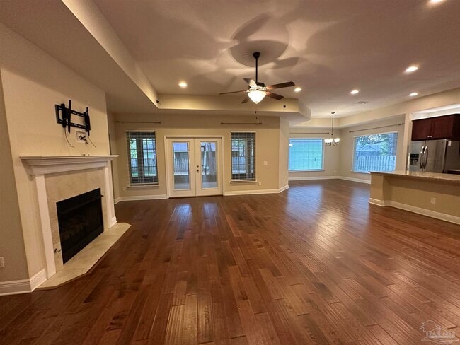 Building Photo - 8864 Spider Lily Way