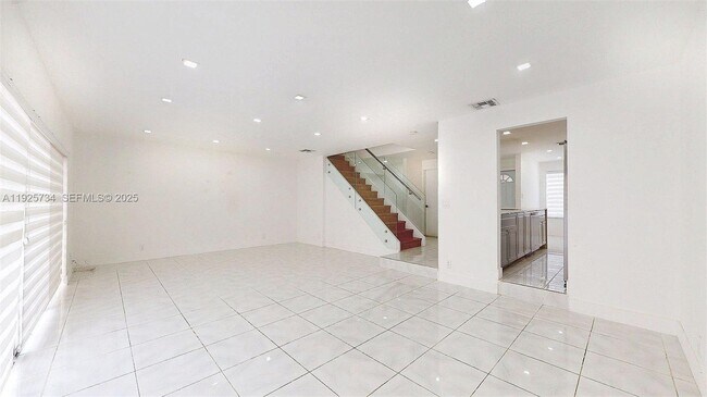 Building Photo - 8212 NW 8th Pl