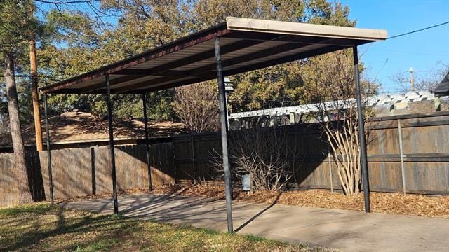 Building Photo - 2418 Helena Cir