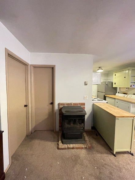 Building Photo - 53 Hortons Rd