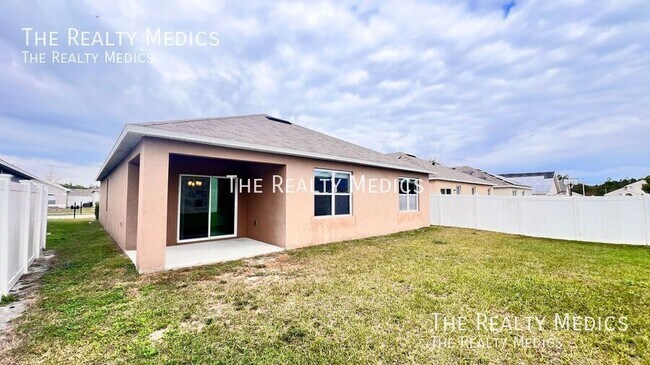 Building Photo - 2164 Rose Blvd