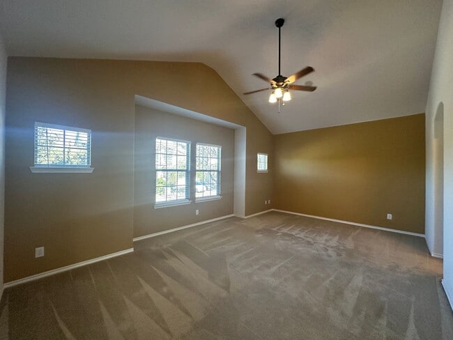 Building Photo - Stone Oak home for rent in gated community