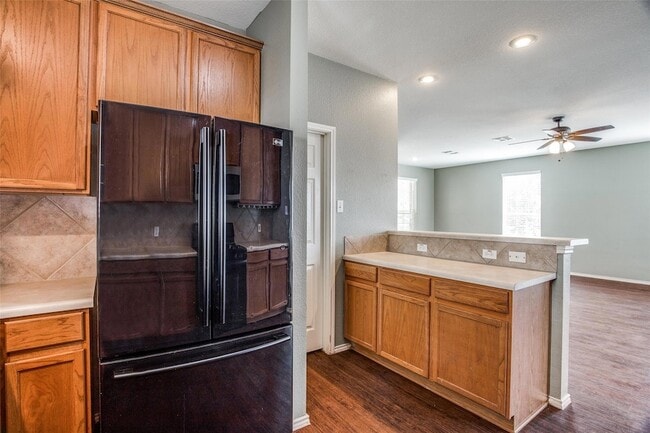 Building Photo - 317 Lava Bed Dr