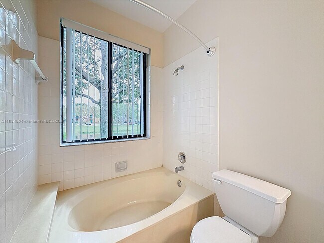 Building Photo - 10524 NW 10th St