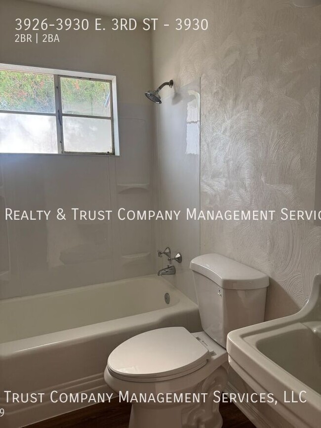 Building Photo - 3926-3930 E. 3RD ST-3930