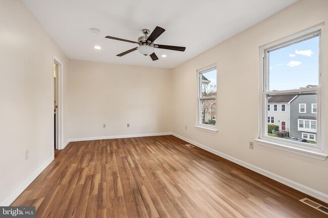 Building Photo - 3314 Major Denton Dr